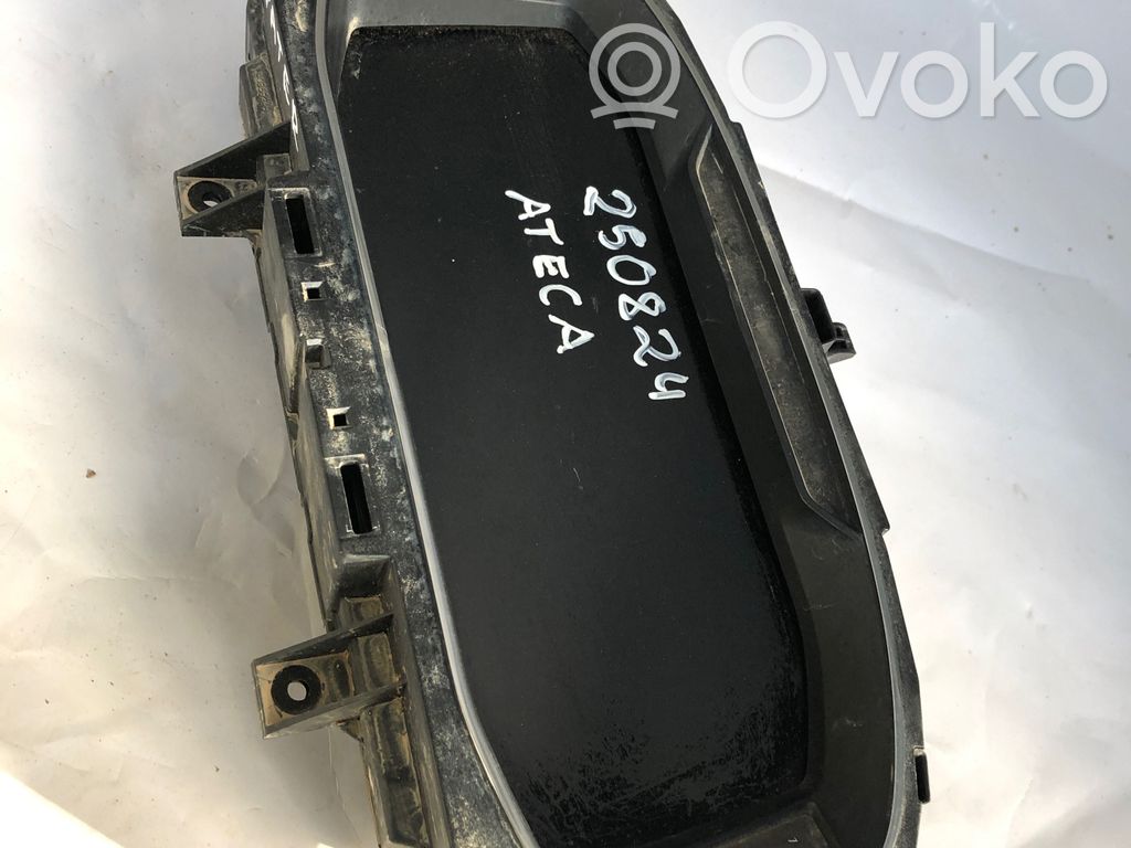 Seat Ateca Speedometer (instrument cluster) 