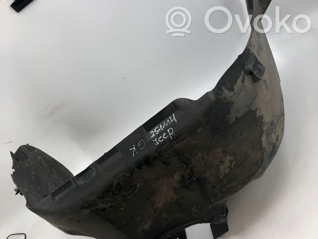 Jeep Compass Apărători interioare aripă roată spate 