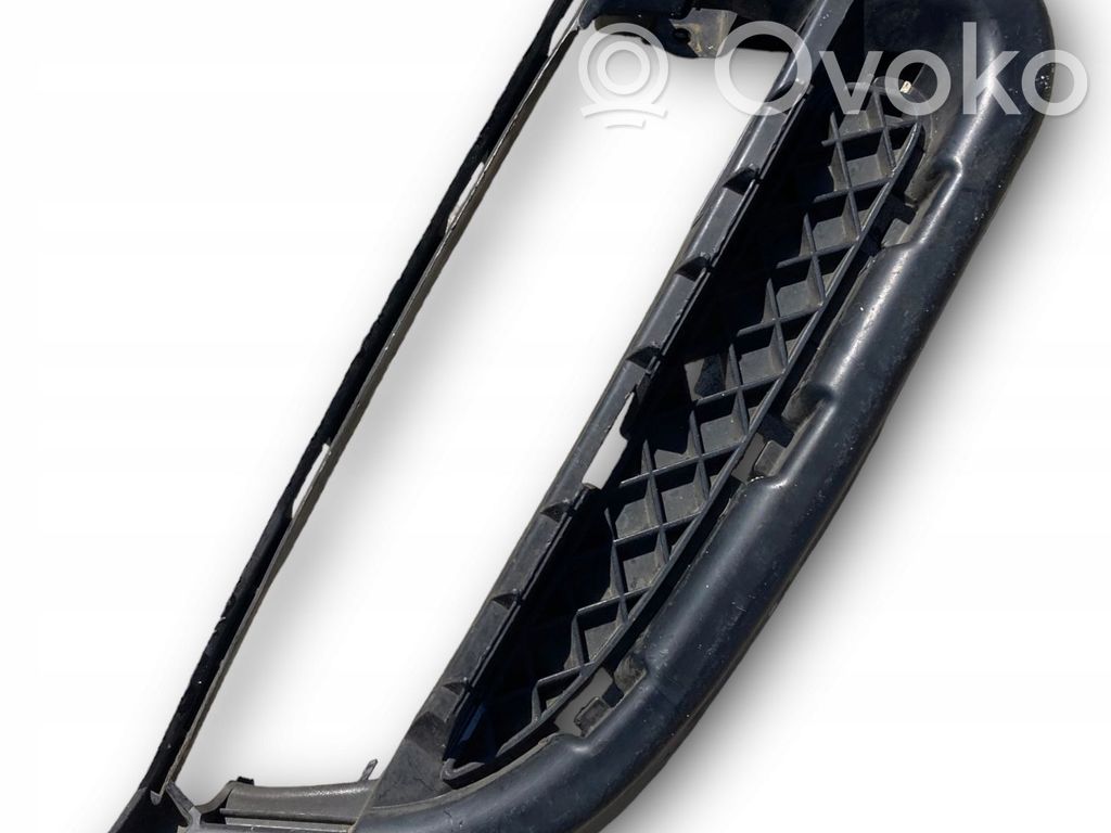 BMW 1 E82 E88 Front bumper lower grill 