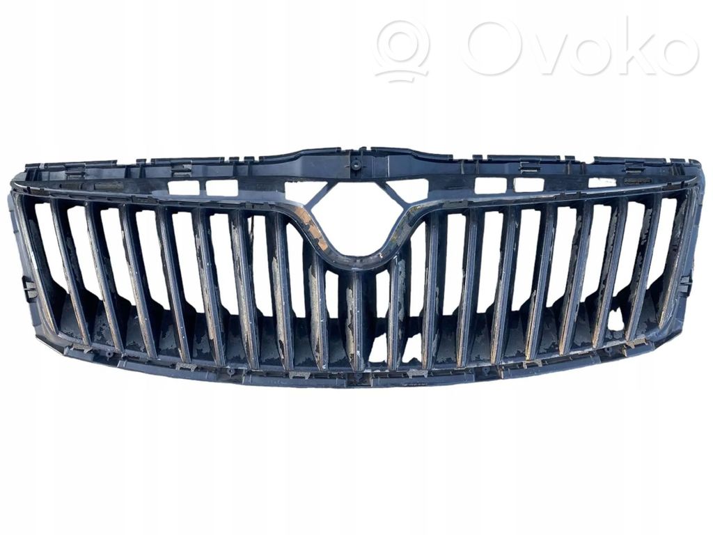 Skoda Octavia Mk2 (1Z) Maskownica / Grill / Atrapa górna chłodnicy 