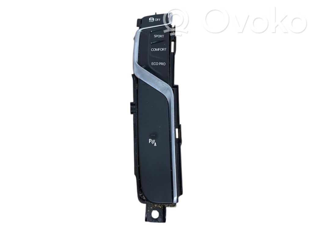BMW 5 G30 G31 G38 Interruptor del sensor de aparcamiento (PDC) 