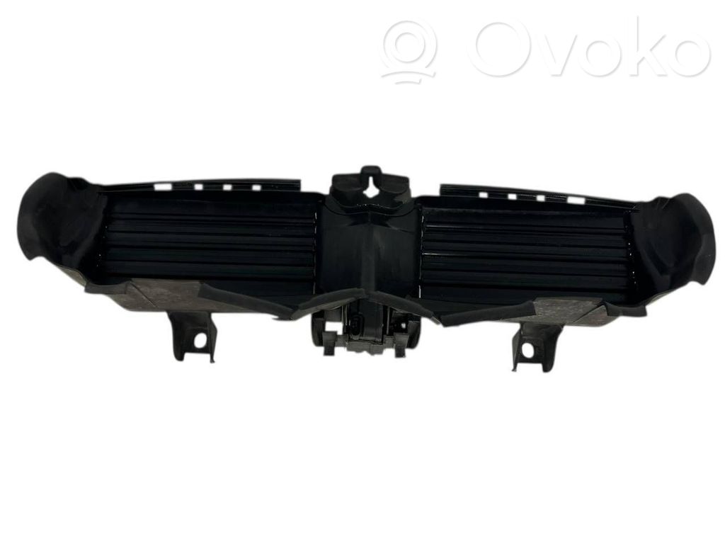 BMW 3 E90 E91 Intercooler air guide/duct channel 