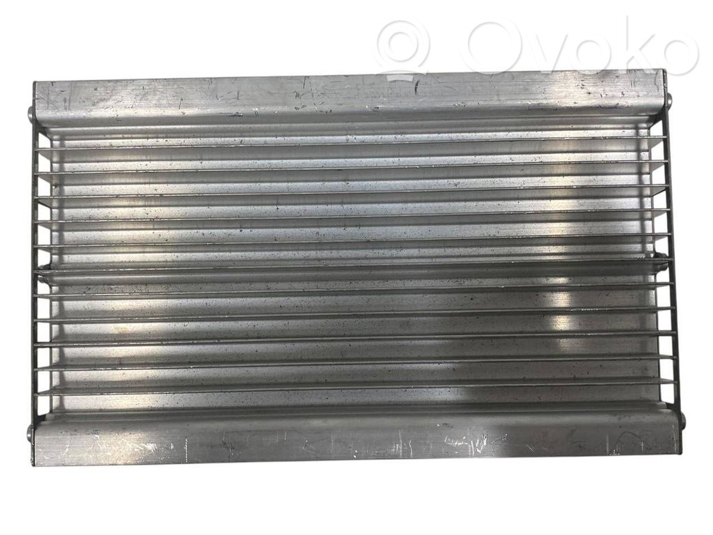Sound amplifier   9321075