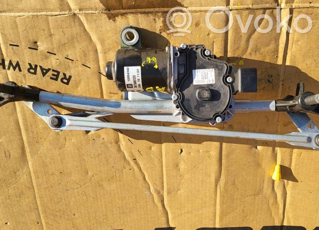 Opel Adam Front wiper linkage and motor 