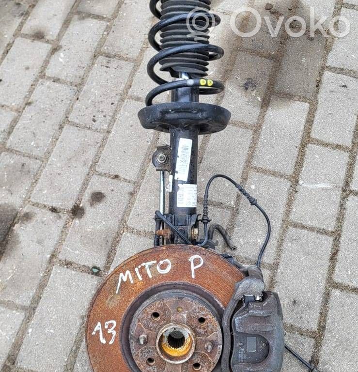 Zwrotnica koła przedniego   824903009016,50521277