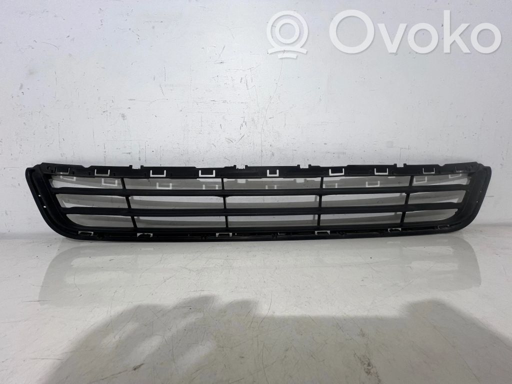 Ford Mondeo MK V Front bumper lower grill 