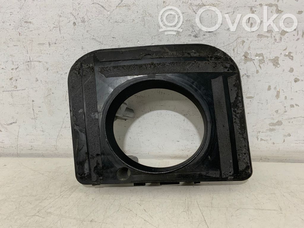 Priešrūkinio žibinto apdaila/ grotelės   1SL807261A
