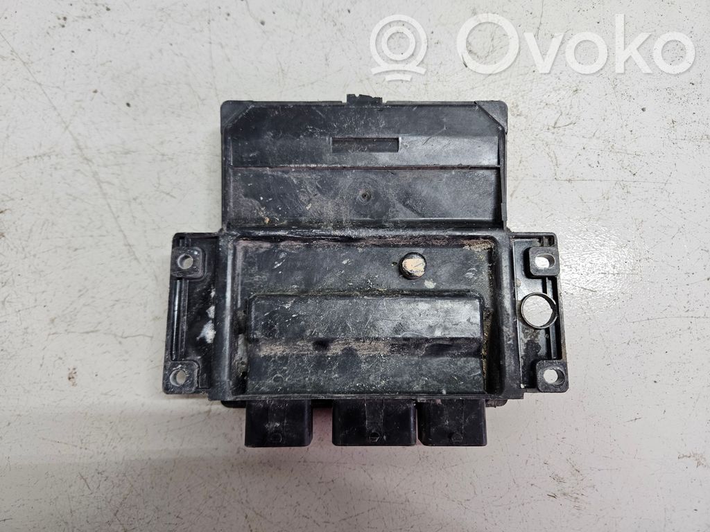 Nissan Primera Engine control unit/module 