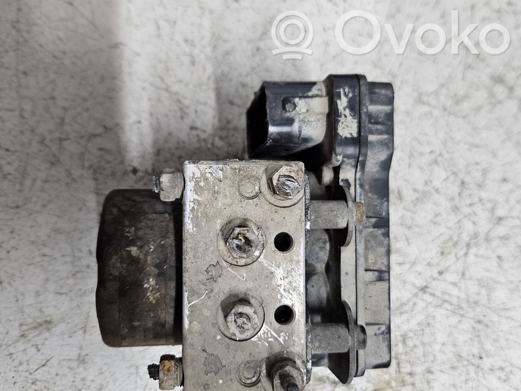 Mazda MPV ABS bloks 