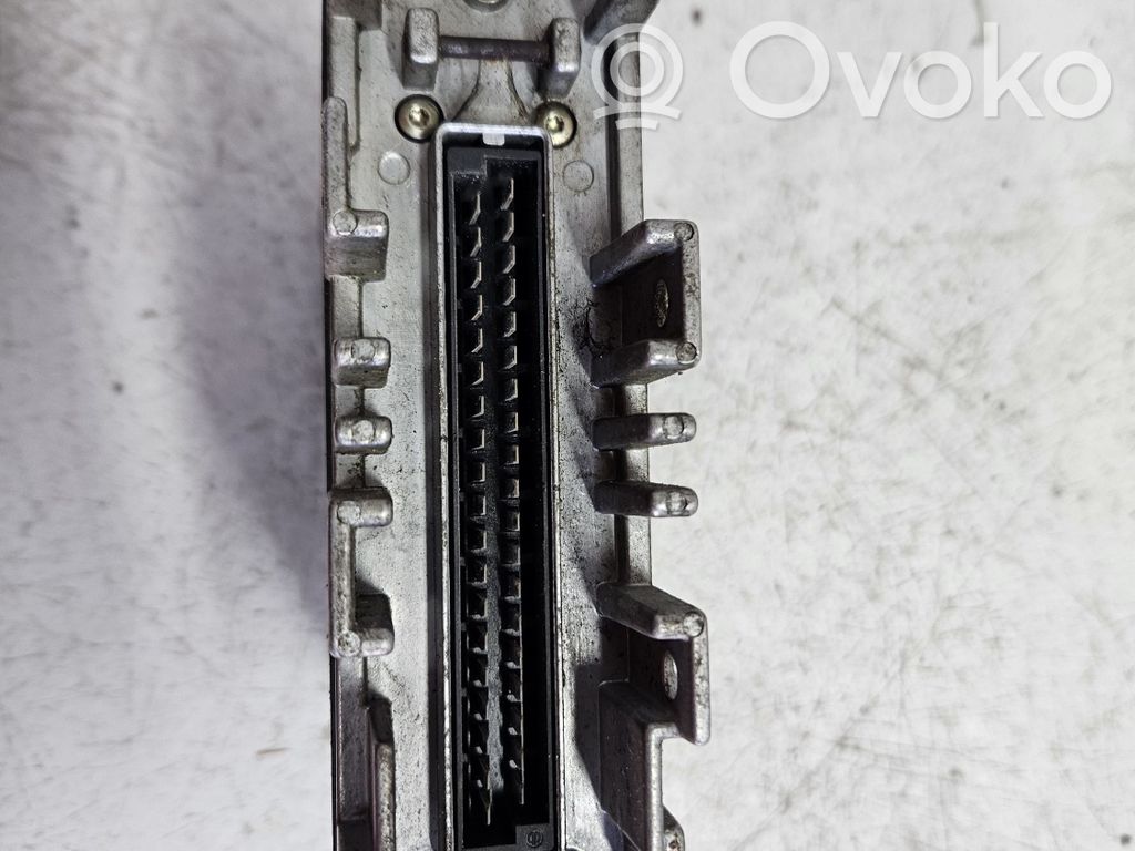 Volkswagen PASSAT B4 Engine control unit/module 