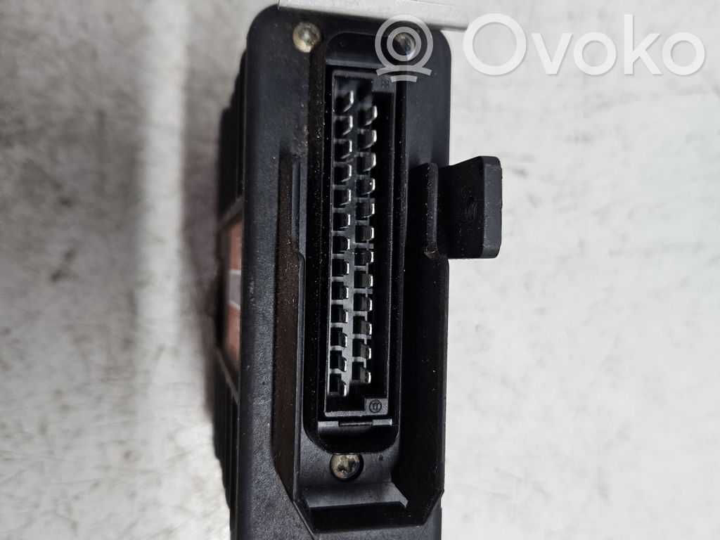 Volkswagen PASSAT B3 Engine control unit/module 