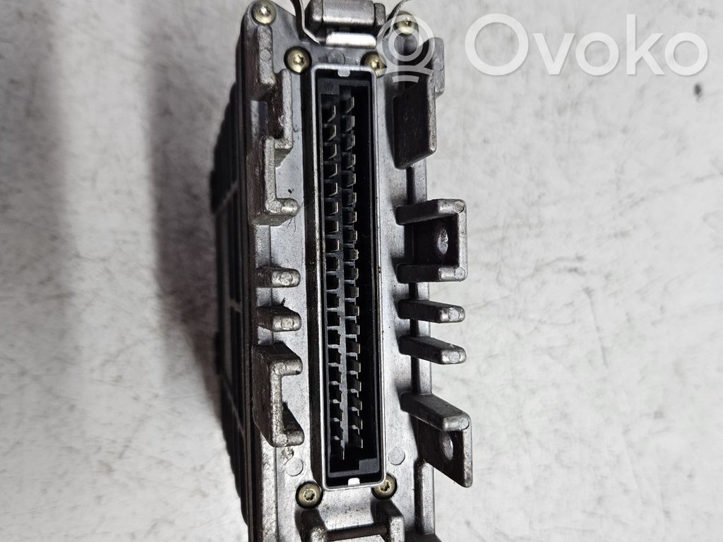Volkswagen PASSAT B3 Engine control unit/module 