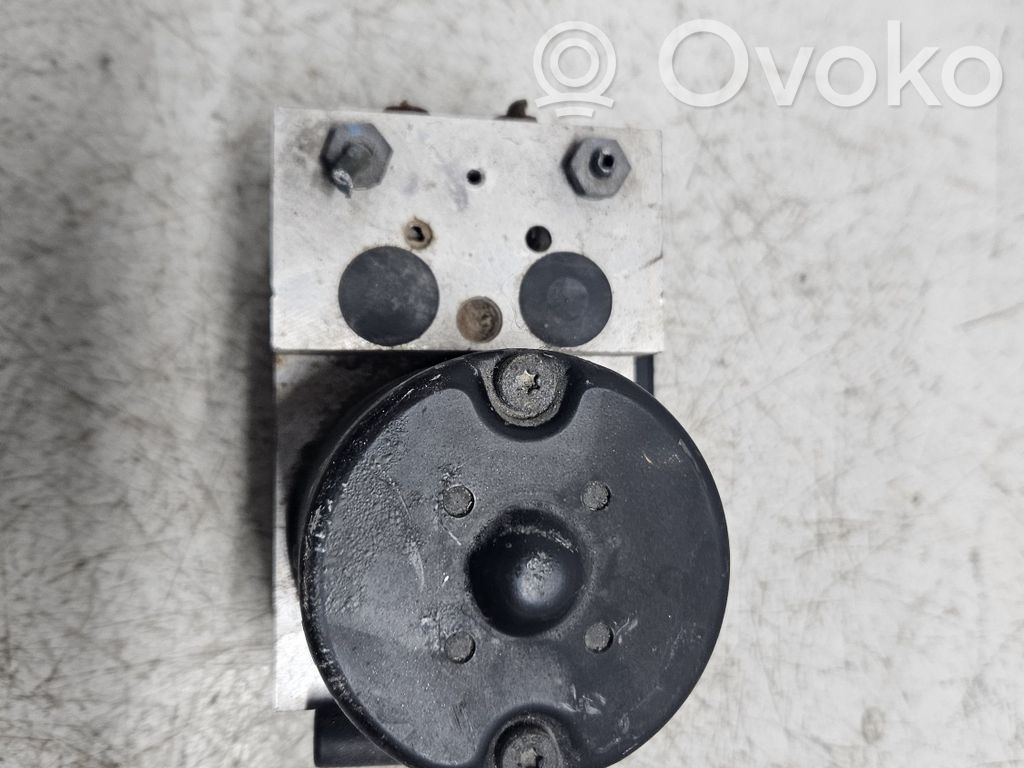 Mercedes-Benz E W210 ABS Pump 