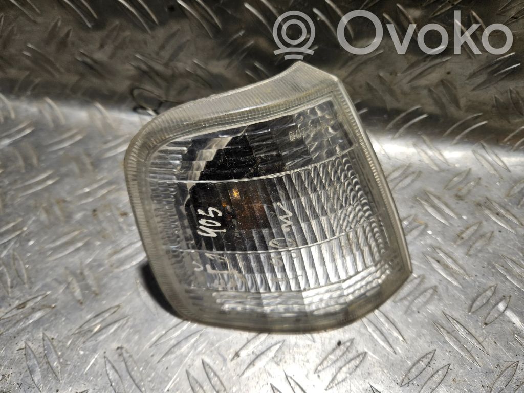 Peugeot 405 Front indicator light 