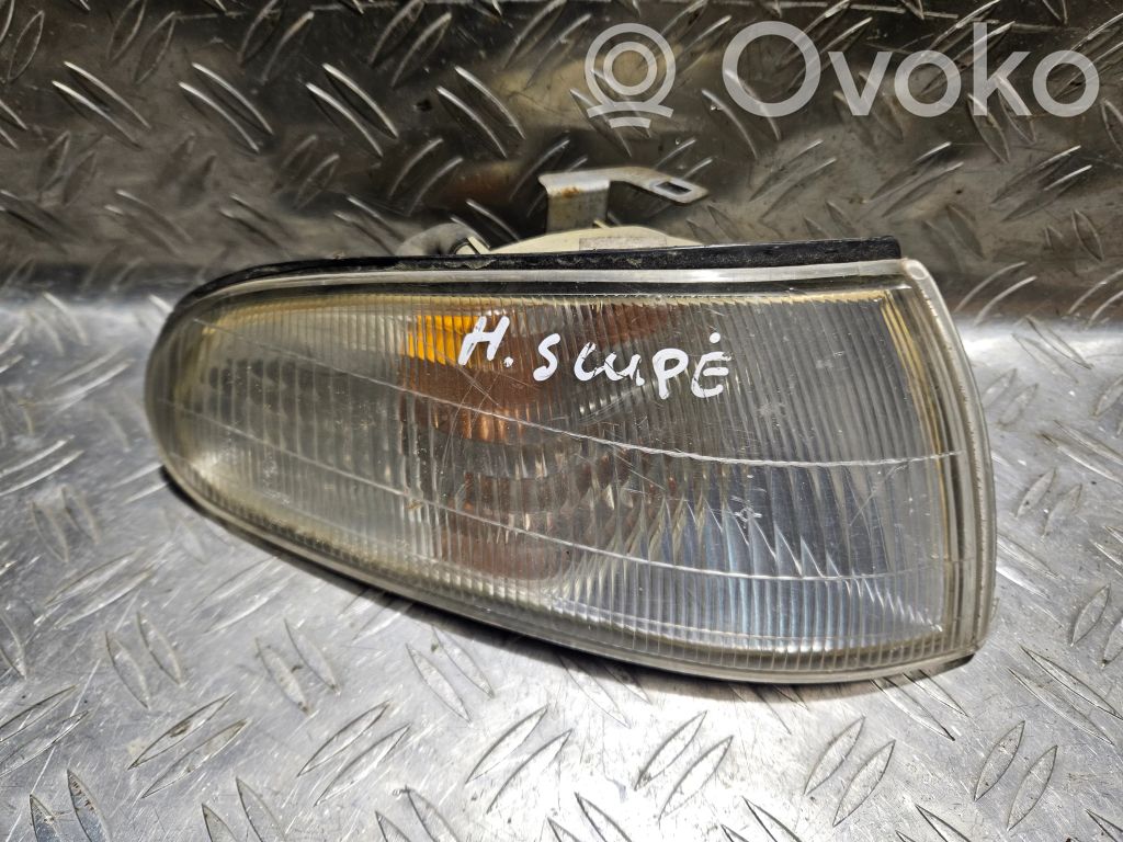 Hyundai Scoupe Front indicator light 