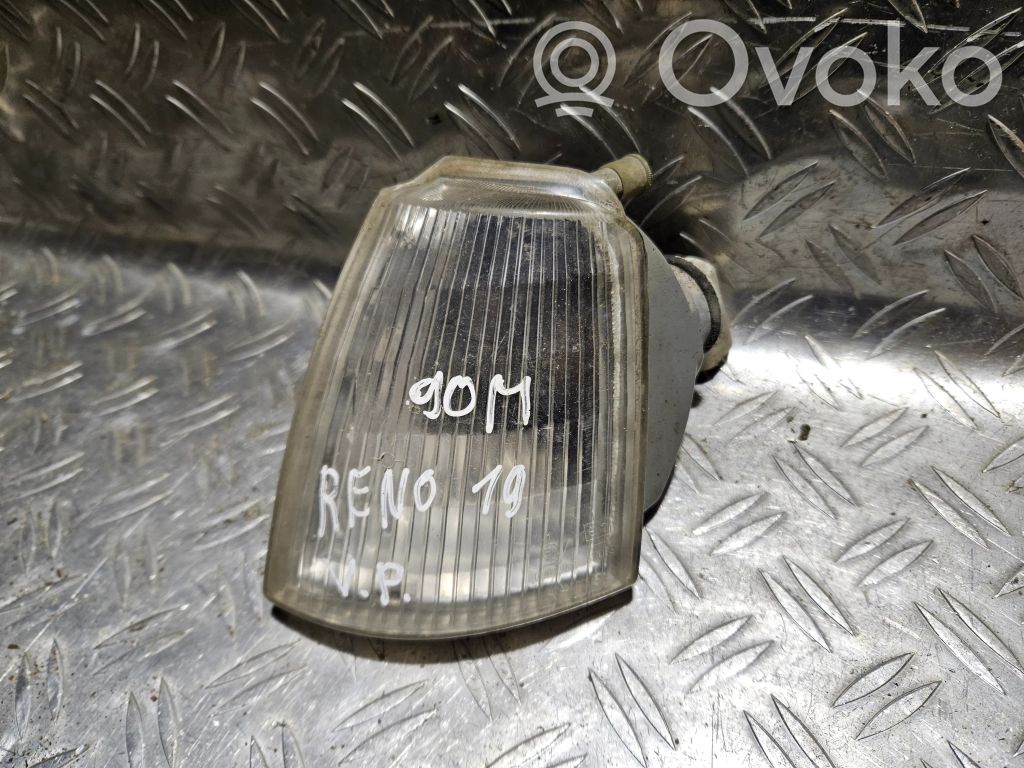 Renault 19 Front indicator light 