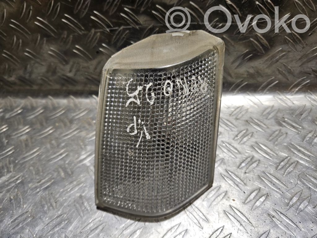 Renault 25 Front indicator light 