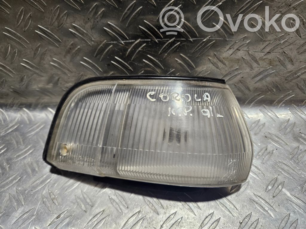 Toyota Corolla E90 Front indicator light 