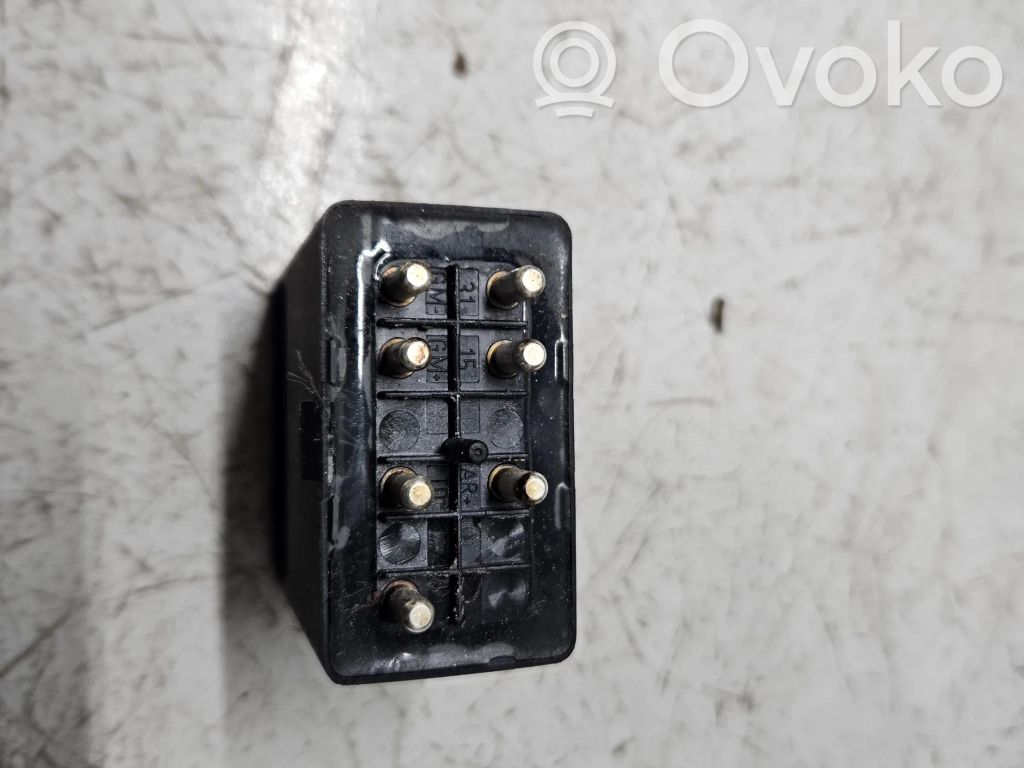 Mercedes-Benz E W124 Other relay 