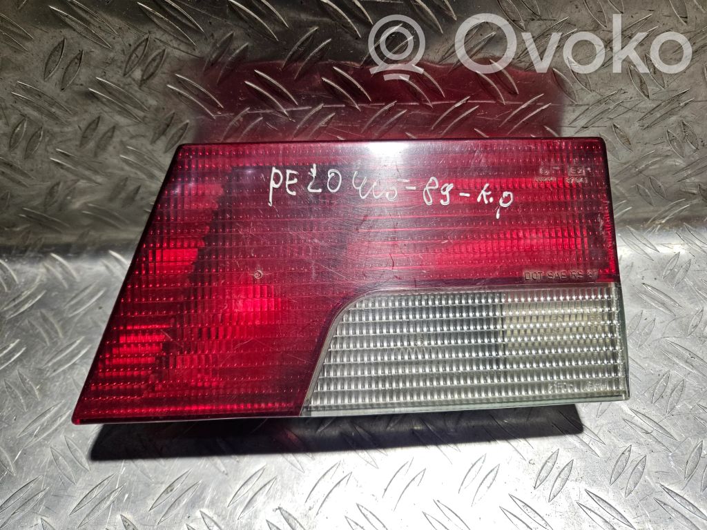 Peugeot 405 Tailgate rear/tail lights 