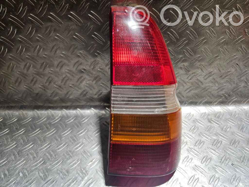 Ford Escort Galinis žibintas kėbule 
