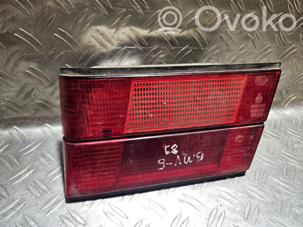BMW 5 E34 Aizmugurējais lukturis pārsegā 