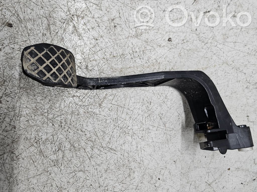 Audi A4 S4 B5 8D Pedal de embrague 