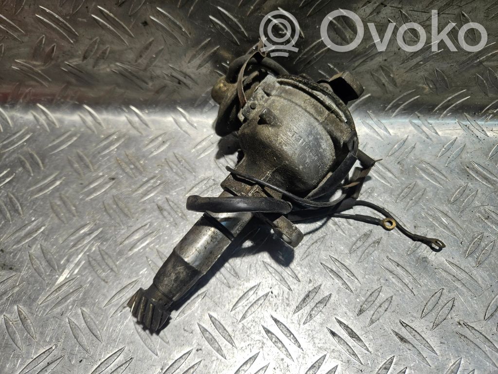 Mitsubishi Colt Spark distributor 