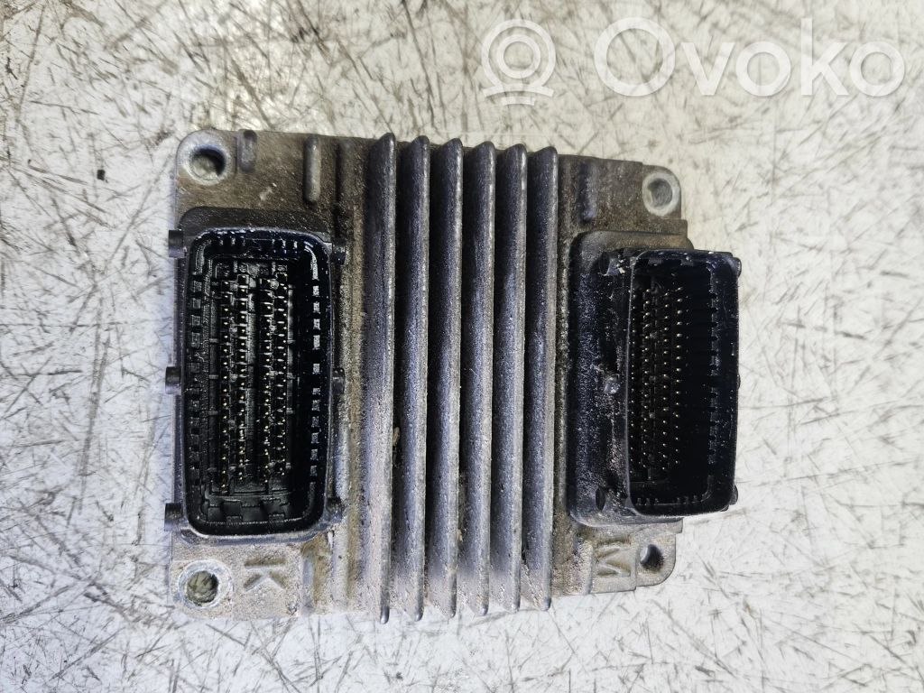 Opel Astra H Engine control unit/module 