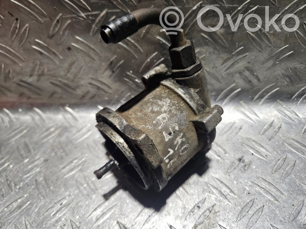 Opel Kadett E Vacuum pump 