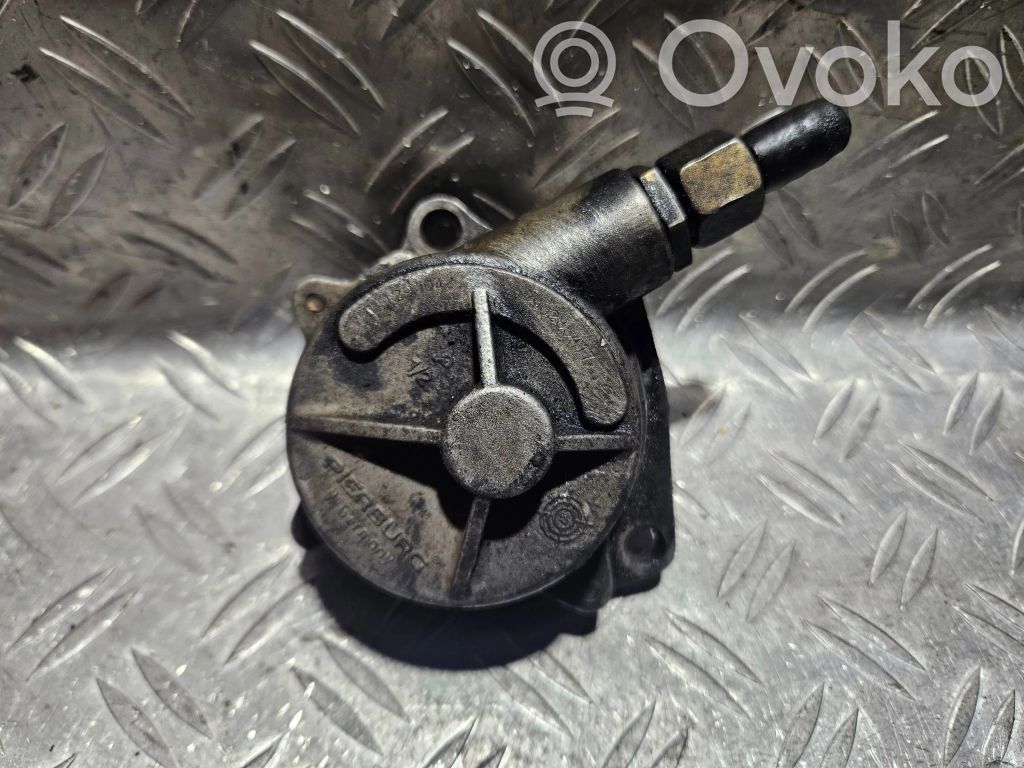 Opel Astra F Bomba de vacío 