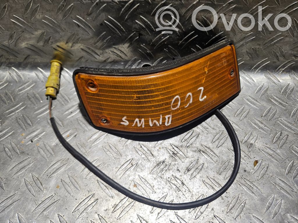BMW 5 E28 Blinker vorne Stoßstange 