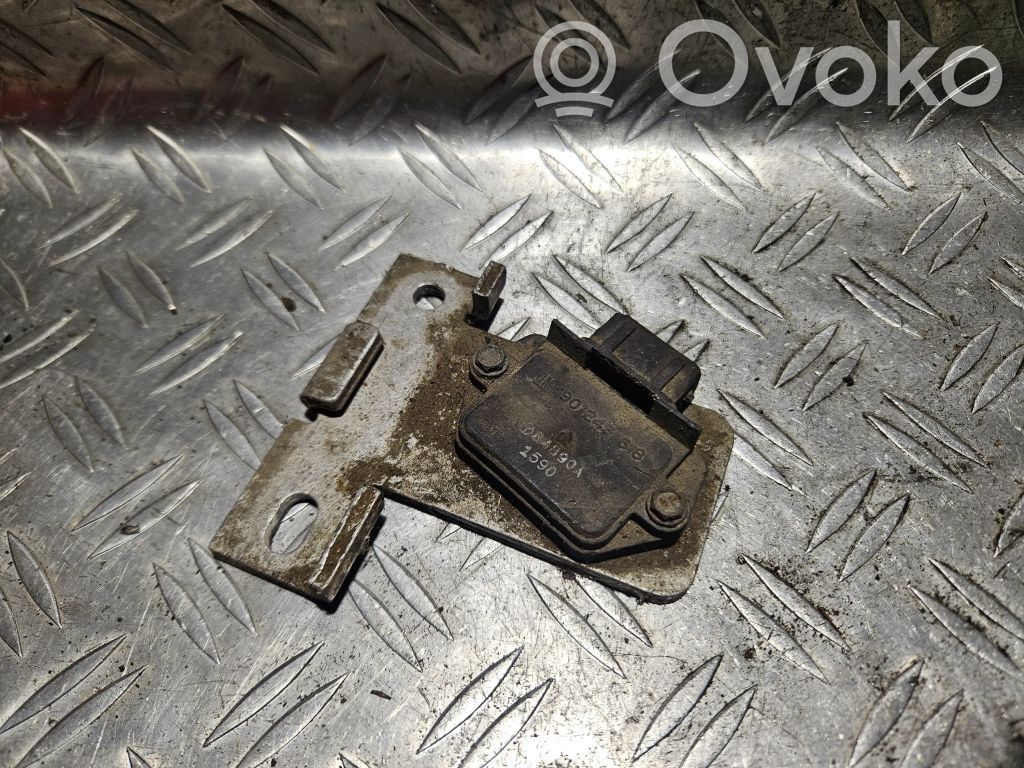Opel Astra F Ignition amplifier control unit 