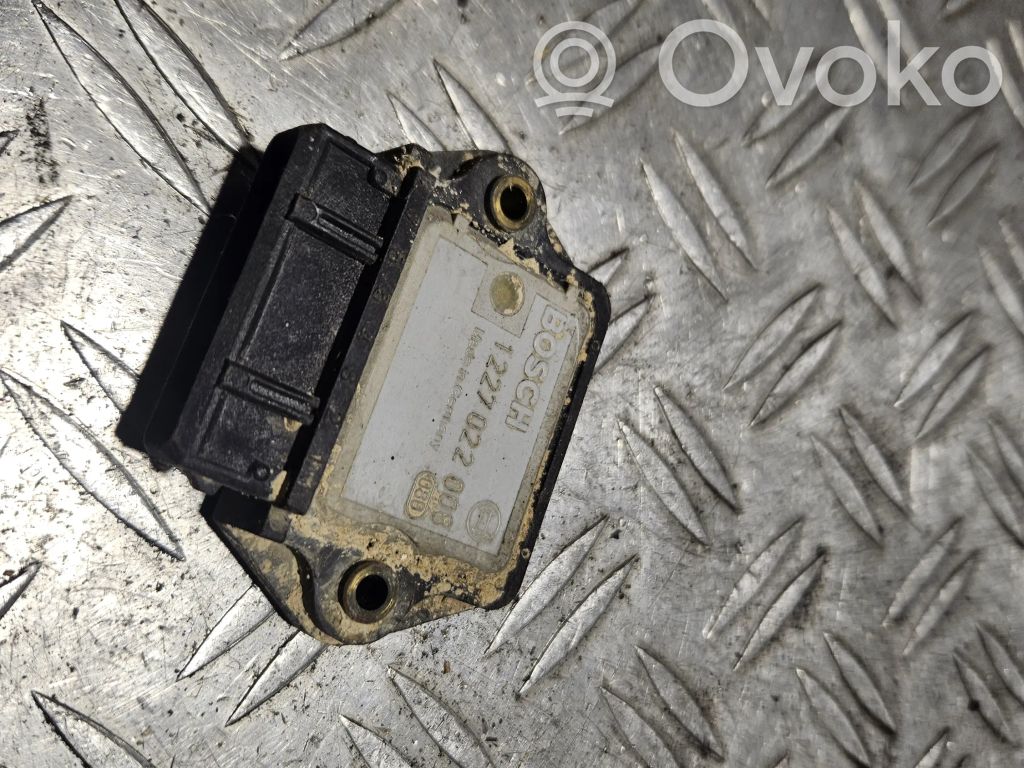 BMW 3 E30 Ignition amplifier control unit 
