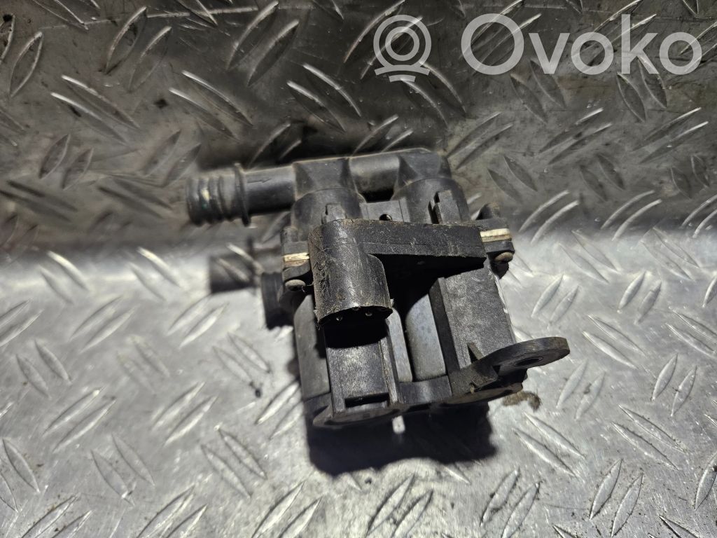 BMW 5 E34 Apsildes radiatora vārsts (-i) 