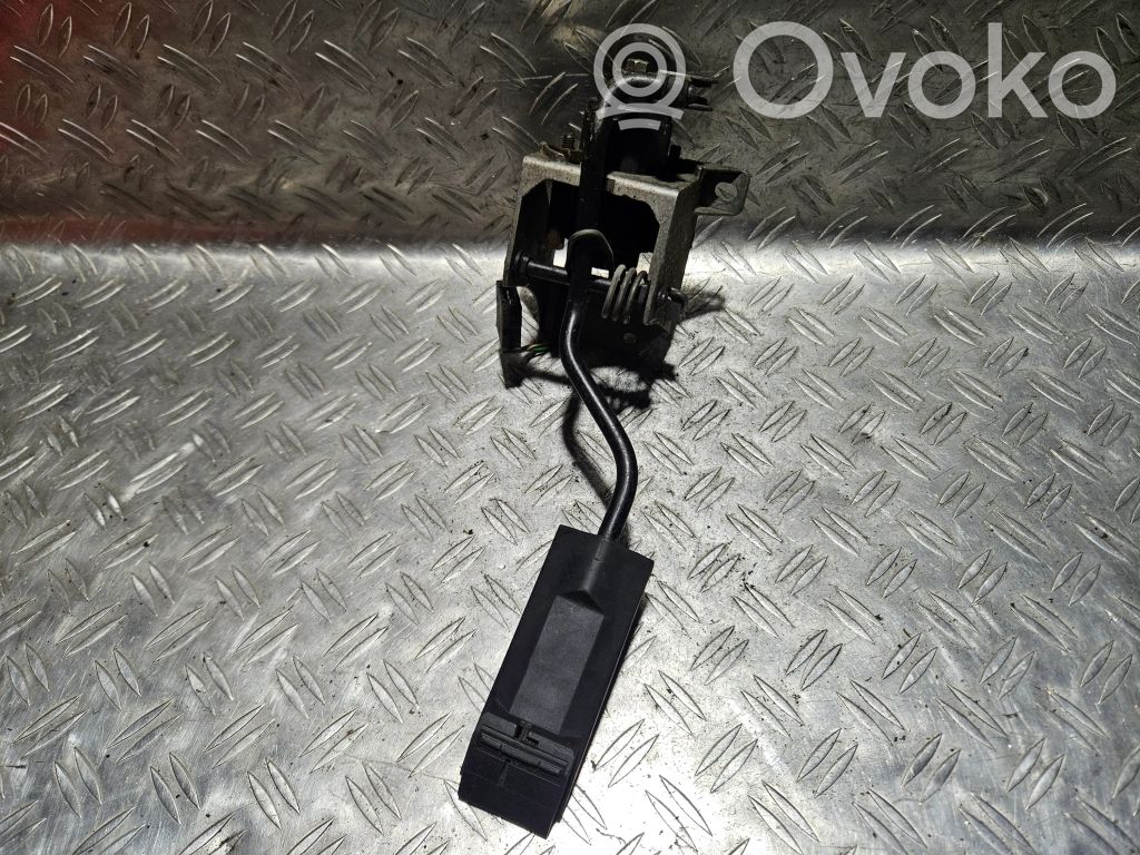 Audi 100 S4 C4 Kaasupoljin 