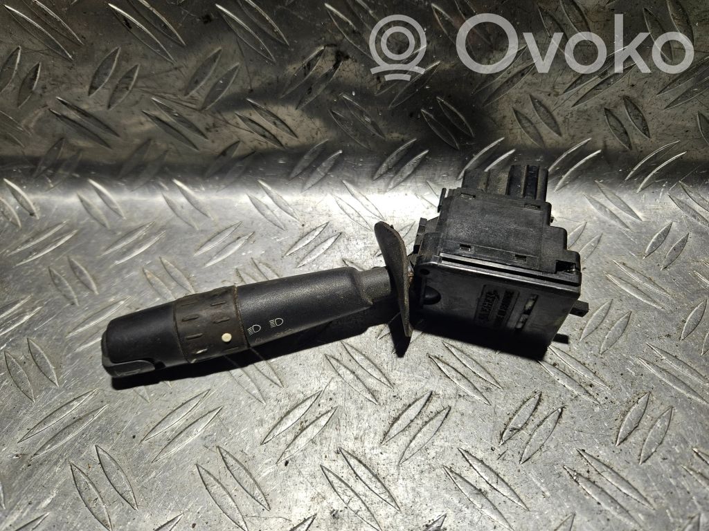 Peugeot 406 Indicator stalk 