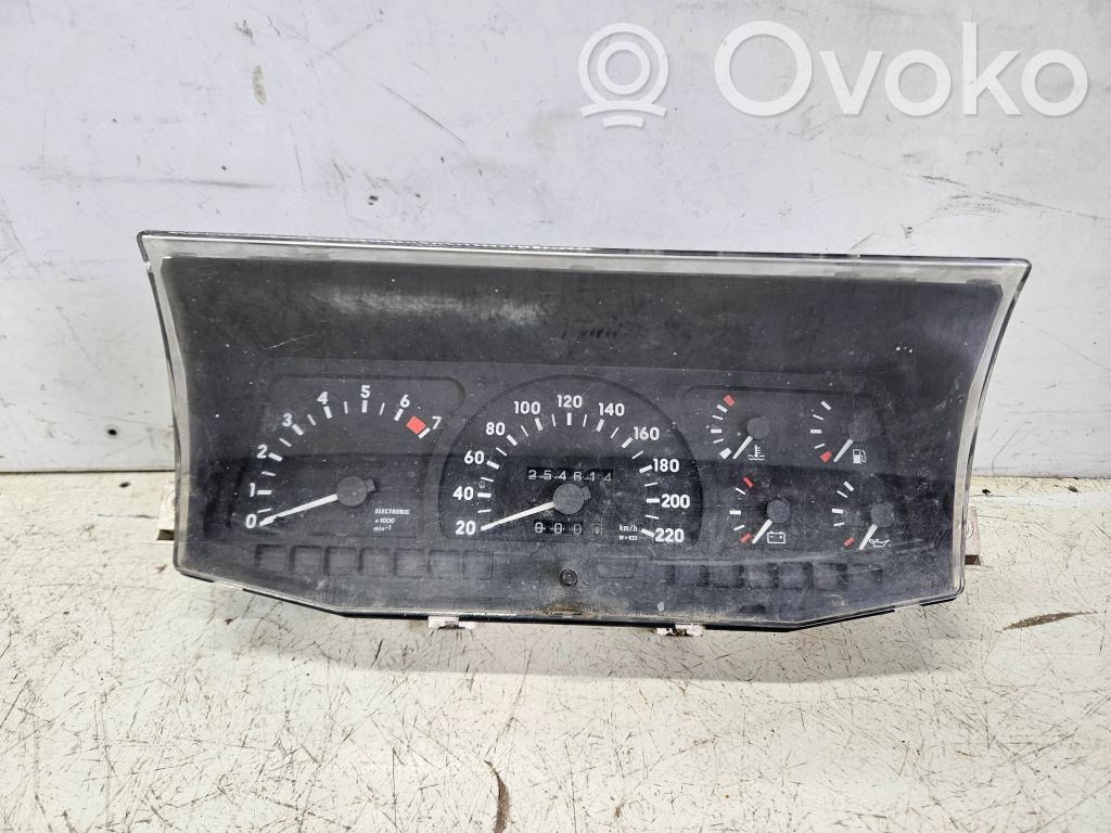 Opel Frontera A Speedometer (instrument cluster) 