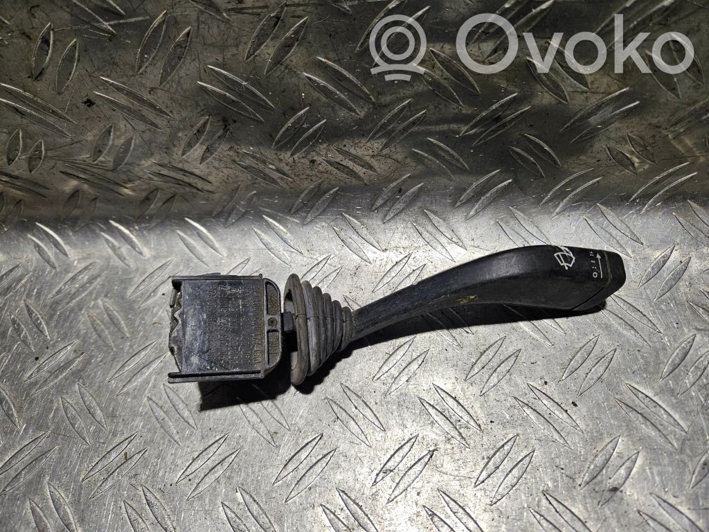 Opel Omega A Manetka / Przełącznik wycieraczek 