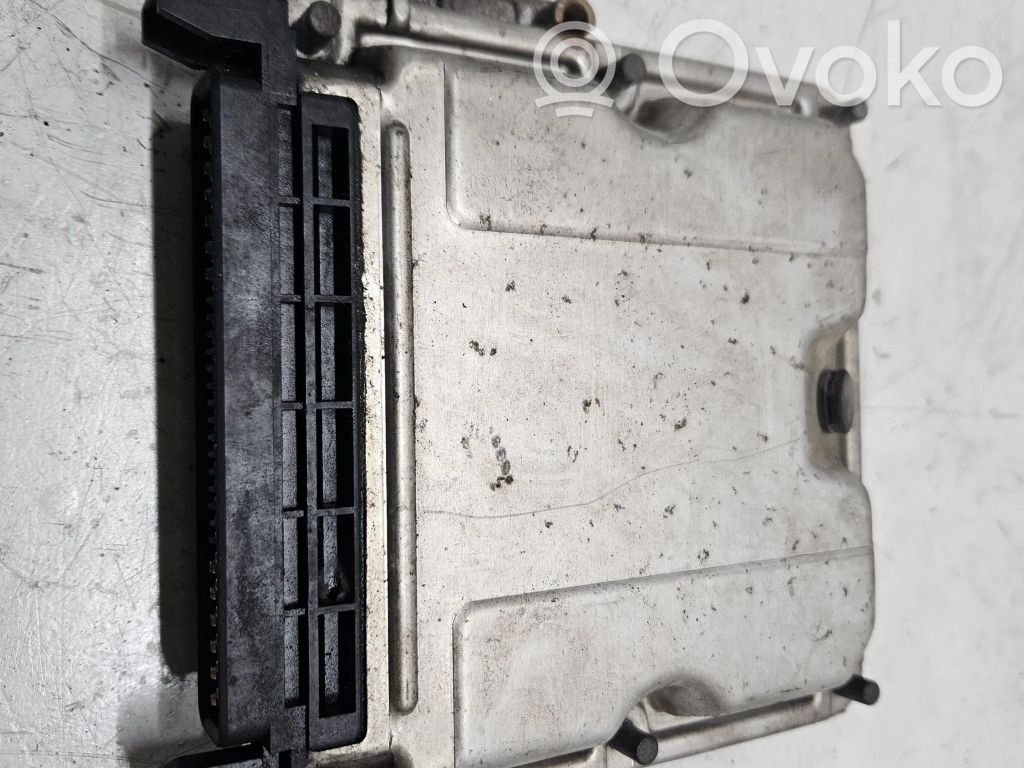 Peugeot 806 Engine control unit/module 