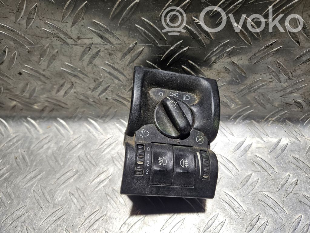Opel Vectra B Light switch 