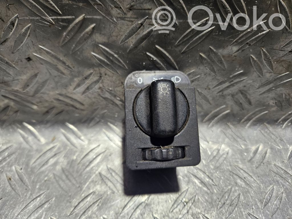 Opel Astra F Light switch 