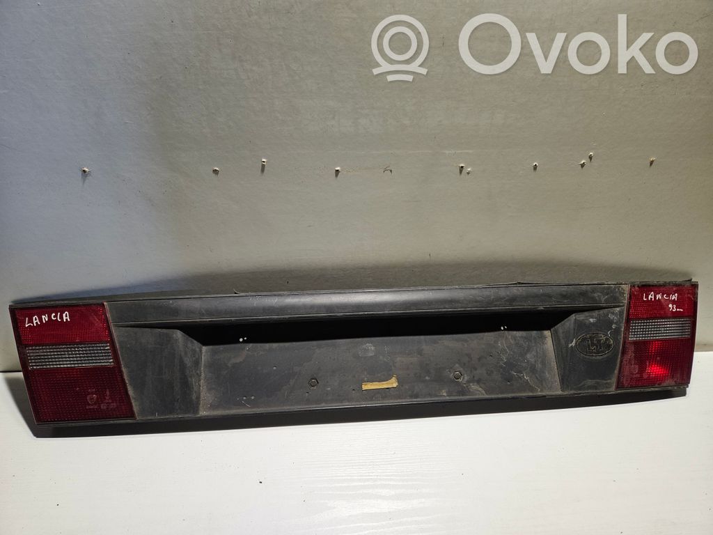 Lancia Delta II Trunk door license plate light bar 