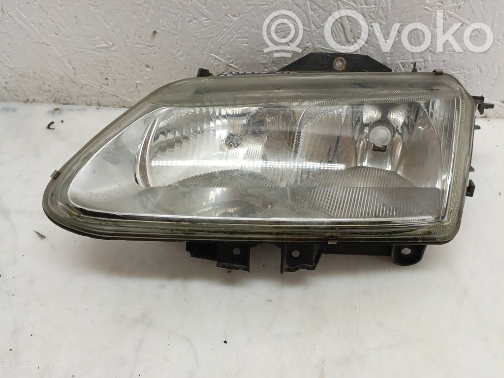 Renault Espace III Scheinwerfer 