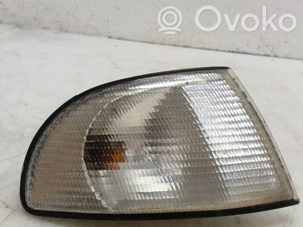 Audi A4 S4 B5 8D Frontblinker 