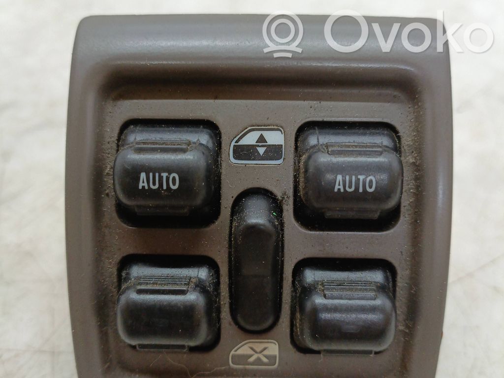 Chrysler PT Cruiser Electric window control switch 