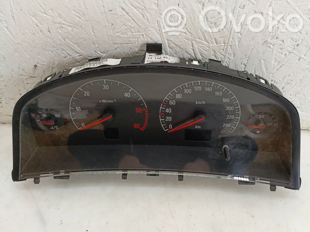 Opel Vectra C Speedometer (instrument cluster) 