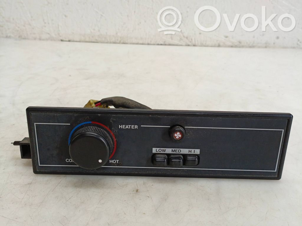 Nissan Vanette Climate control unit 