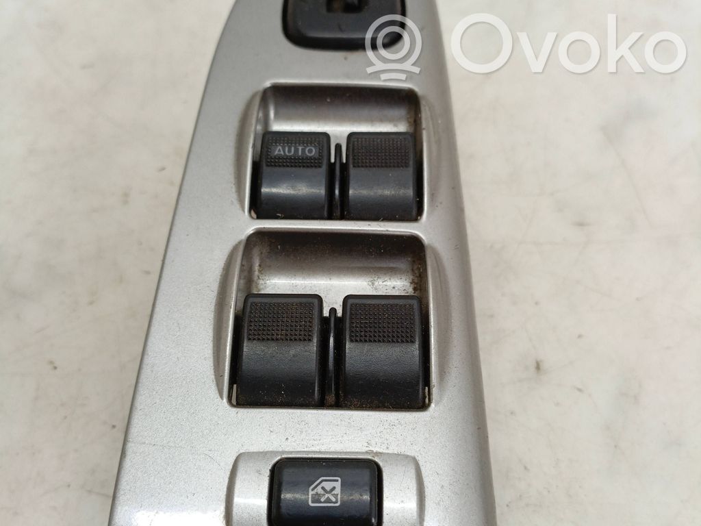 Mazda Premacy Electric window control switch 