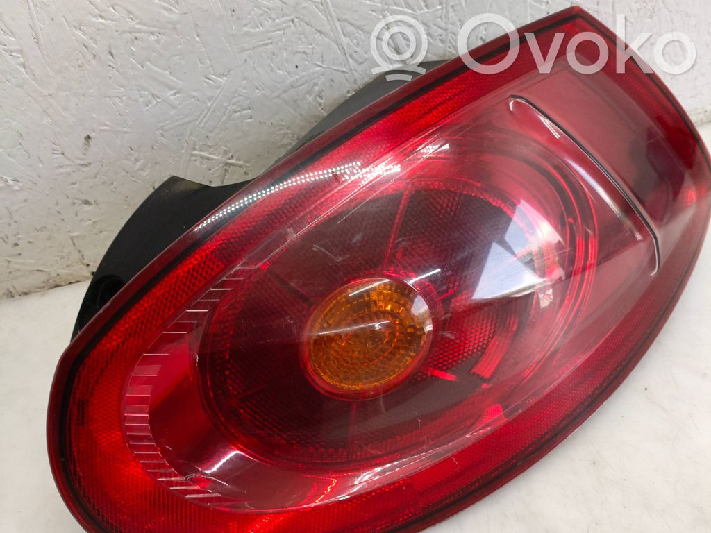 Fiat Bravo Aizmugurējais lukturis virsbūvē 